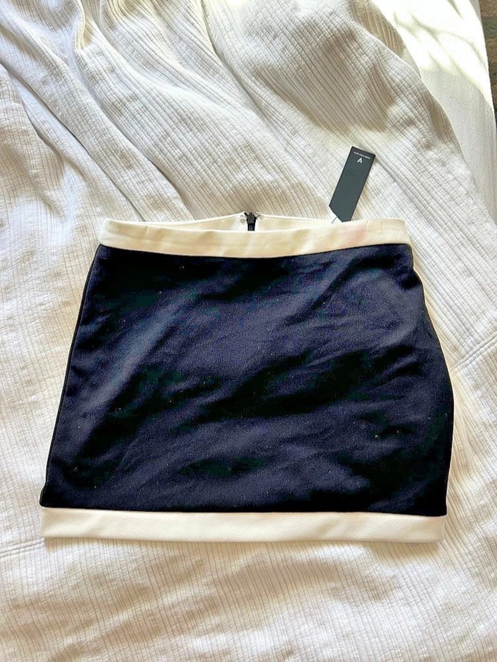 Lulus black and white, color block mini skirt